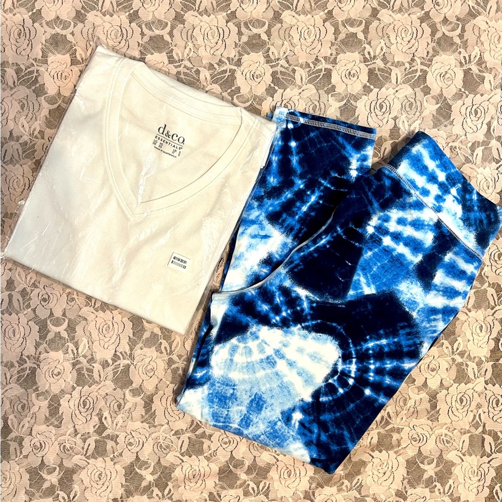 NEW 2 Piece Denim & Co Capri Leggings and Top- XS